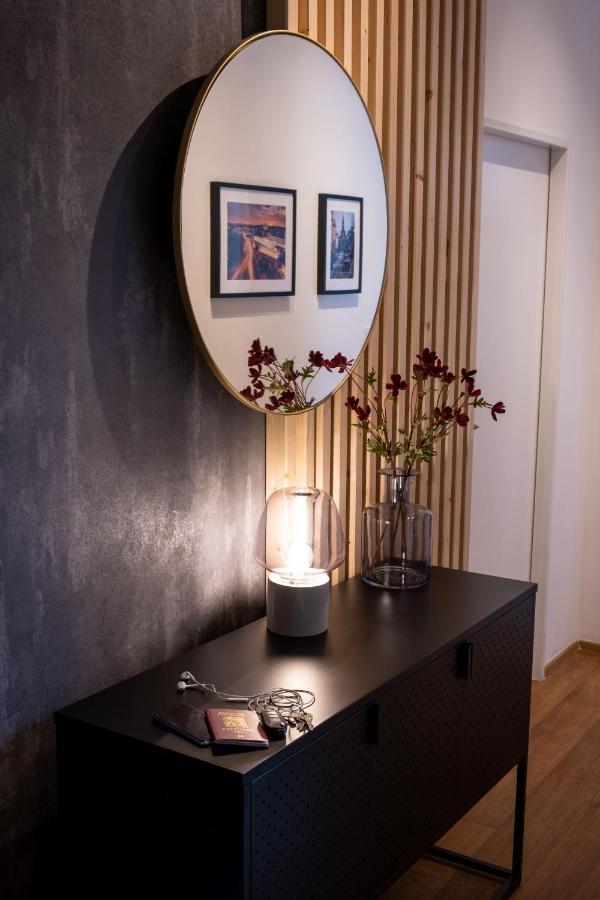 Luxury Oasis, Sauna, Ac And Free Parking Apartment Brno